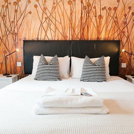Sweet Suites Lytham Lytham St Annes Bagian luar foto