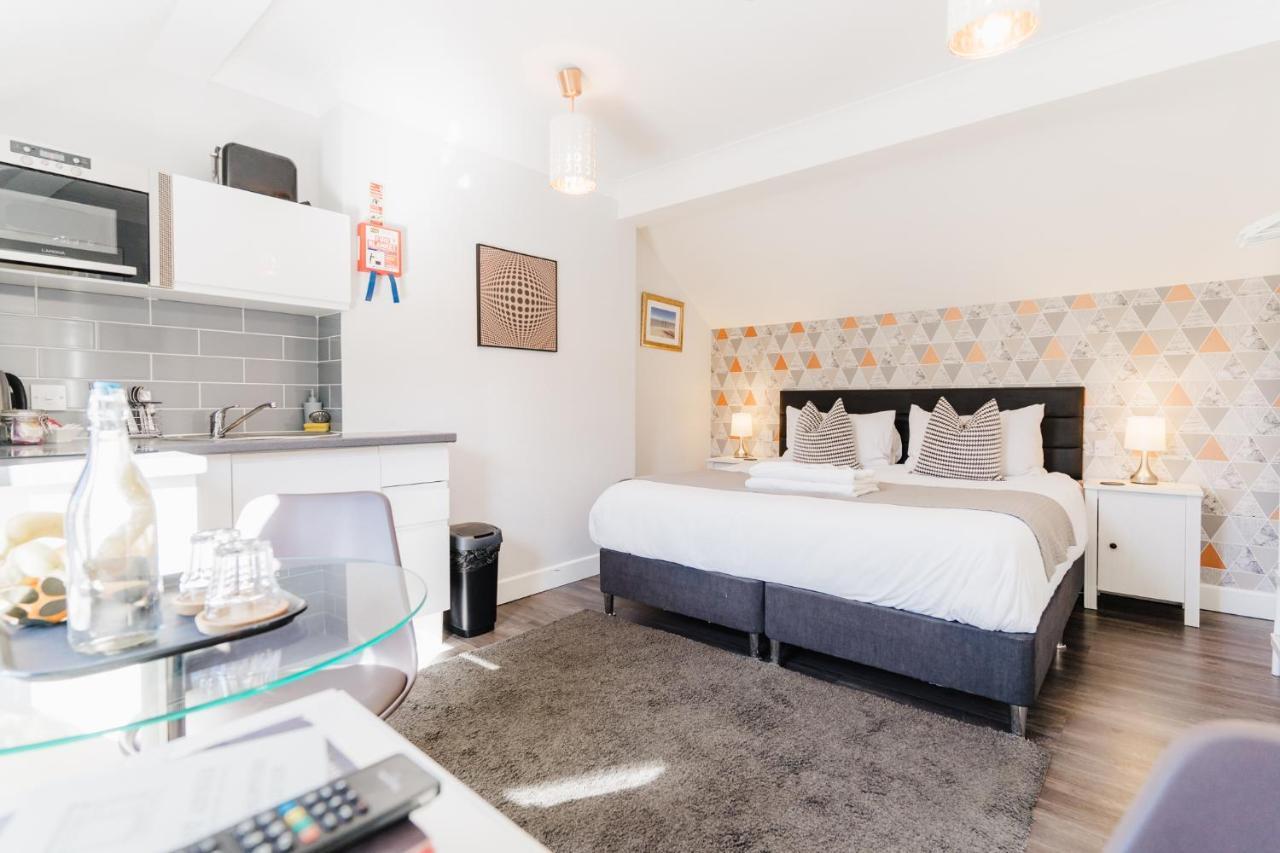Sweet Suites Lytham Lytham St Annes Bagian luar foto