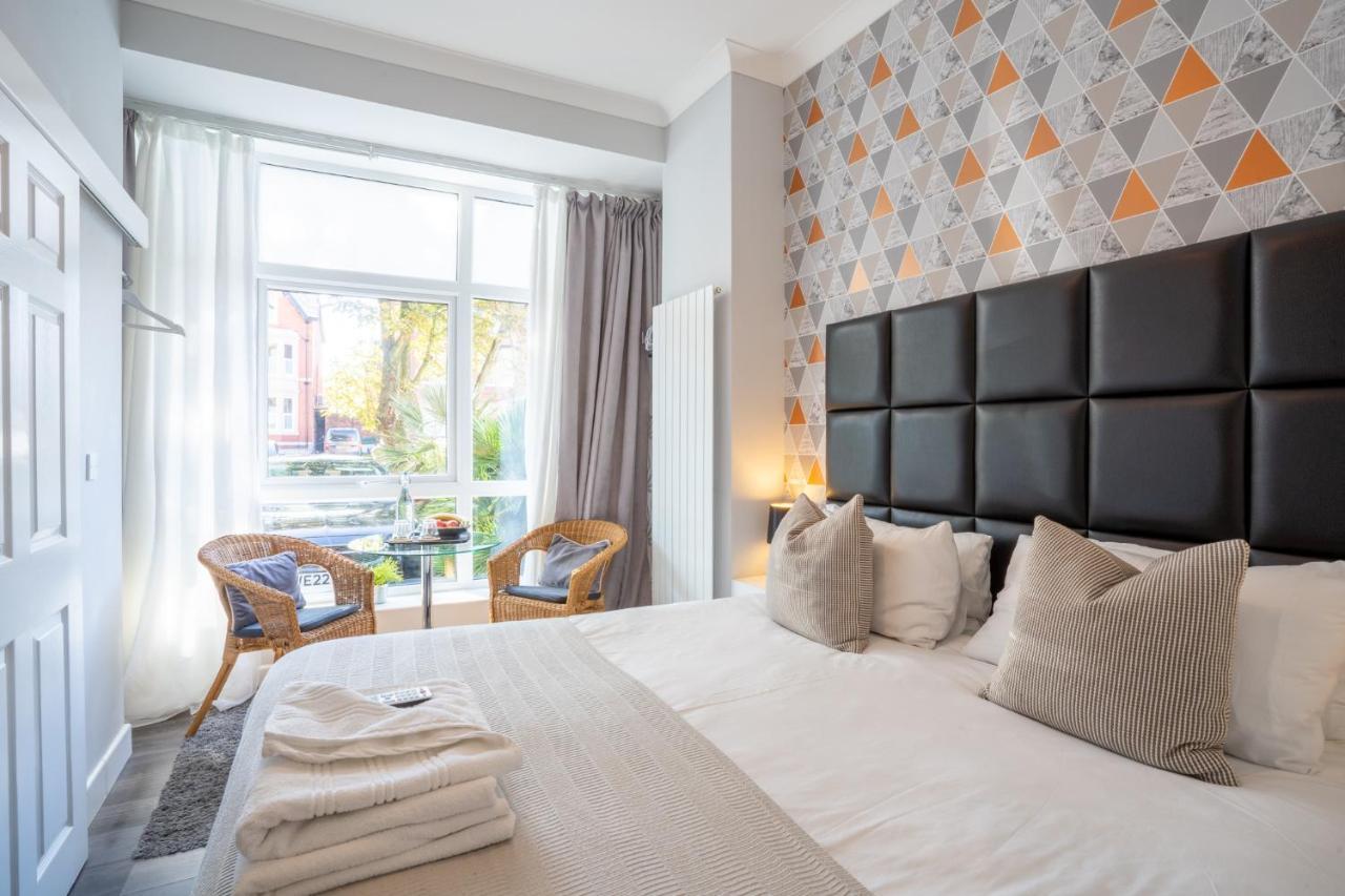 Sweet Suites Lytham Lytham St Annes Bagian luar foto