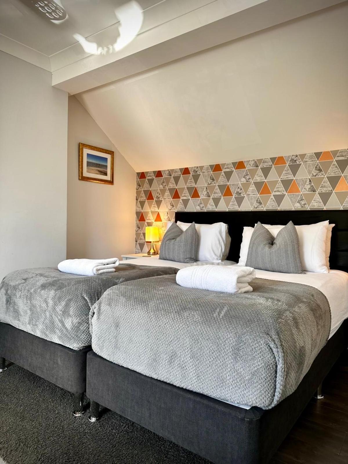 Sweet Suites Lytham Lytham St Annes Bagian luar foto
